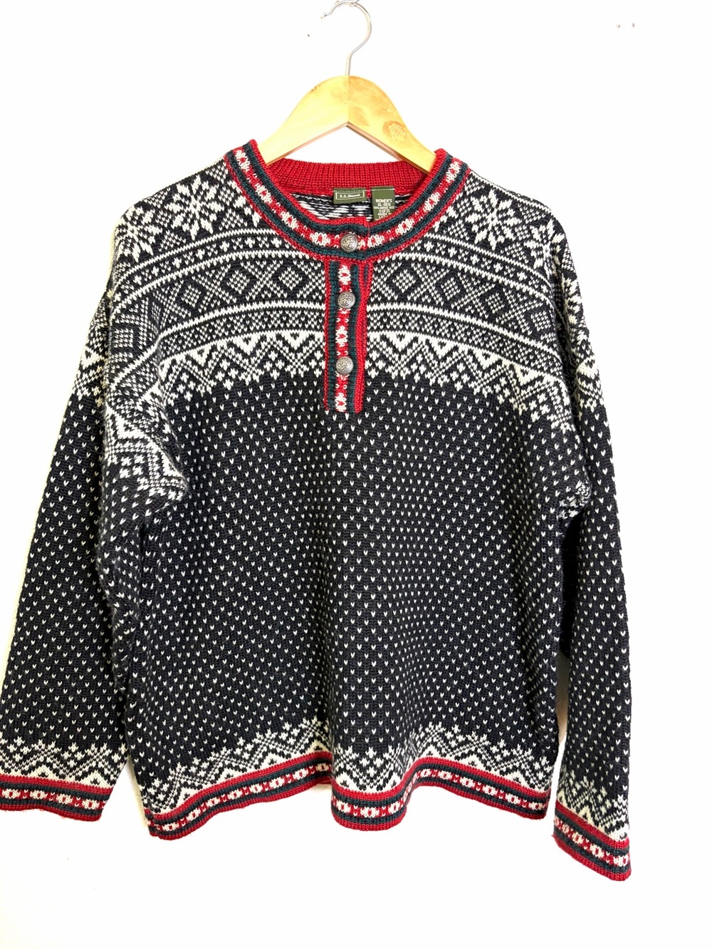 100% merino wool L.L. Bean vintage black red Nordic Crewneck Sweater XL women’s